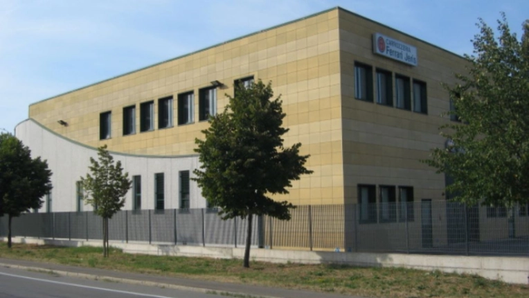 Exterior, Industrial Buildings