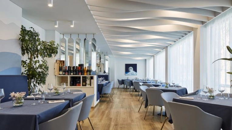 Expertise, Building Upgrades, Feasibility Studies, Retail, Hotels / Restaurants, New Build, Interior Architecture & Design, Public Access Buildings, Renovation, modern, Traditional