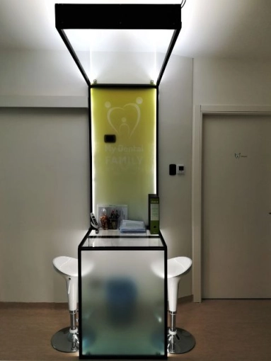 Retail, Hotels / Restaurants, Interior Architecture & Design, Commercial Buildings, Renovation, Contemporary