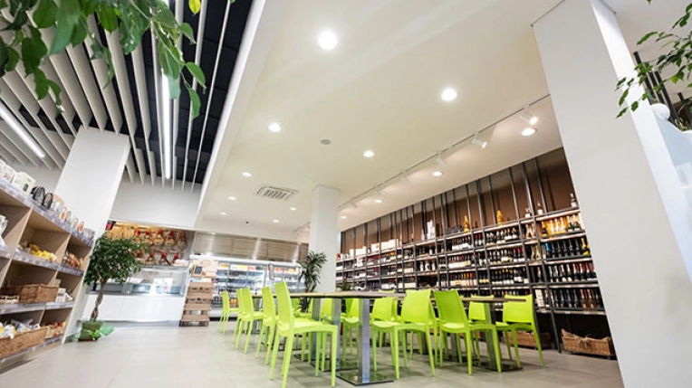 Conversion, Feasibility Studies, Retail, Hotels / Restaurants, Interior Architecture & Design, Commercial Buildings