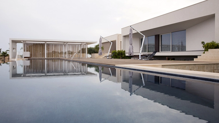 Single-Family Homes, Contemporary